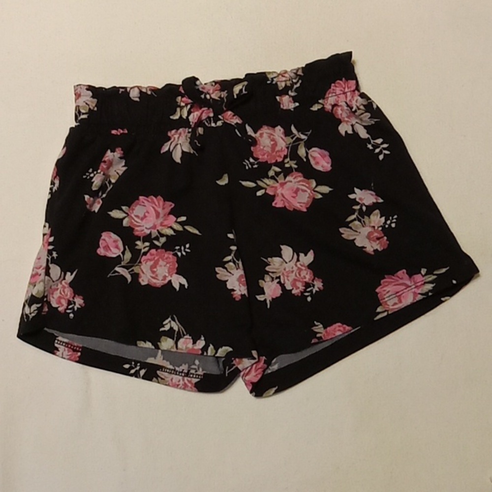 Love Republic black floral shorts